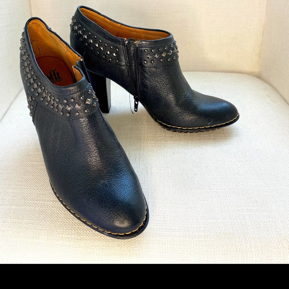 Sofft booties, new, size 8.5
